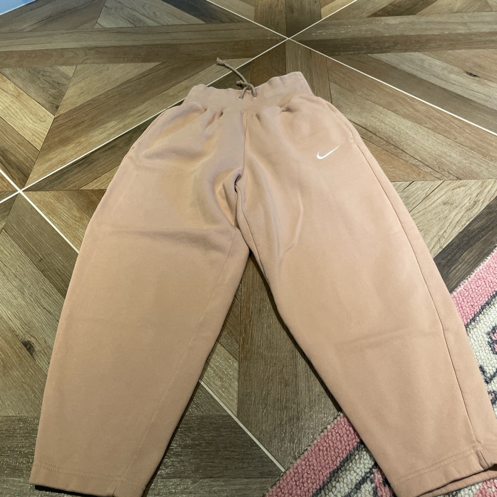 Nike Tan Joggers Relaxed Fit Cotton Blend